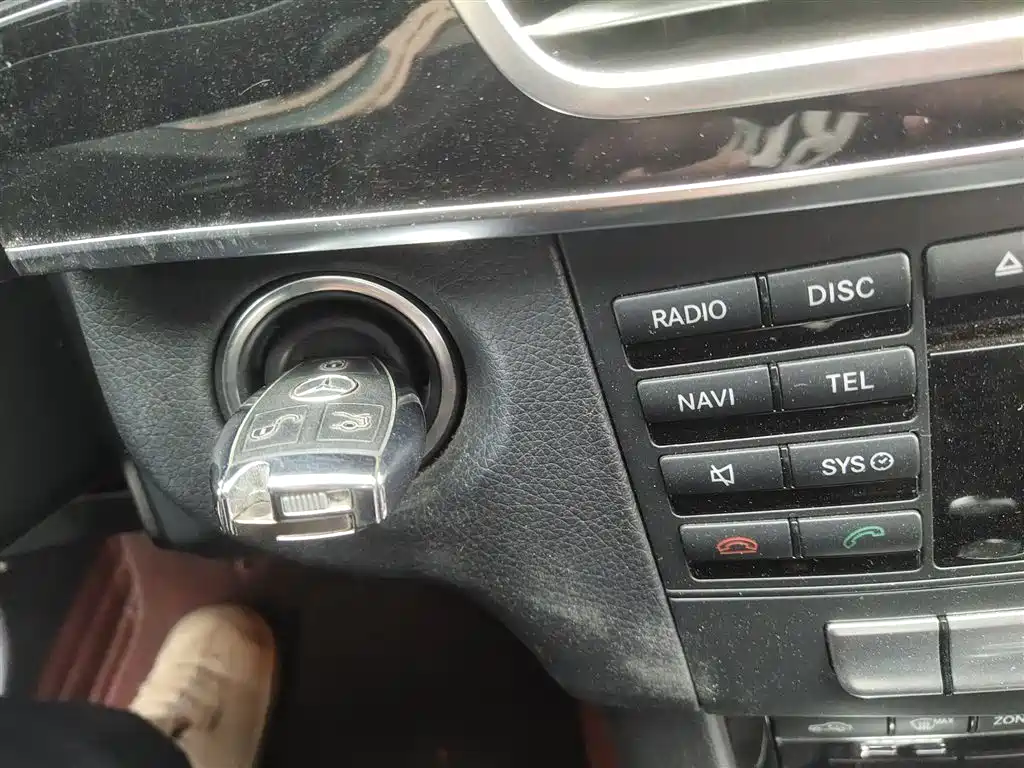 Mercedes-Benz E-Class 2014 Facelift E 260 L Sport фото 17