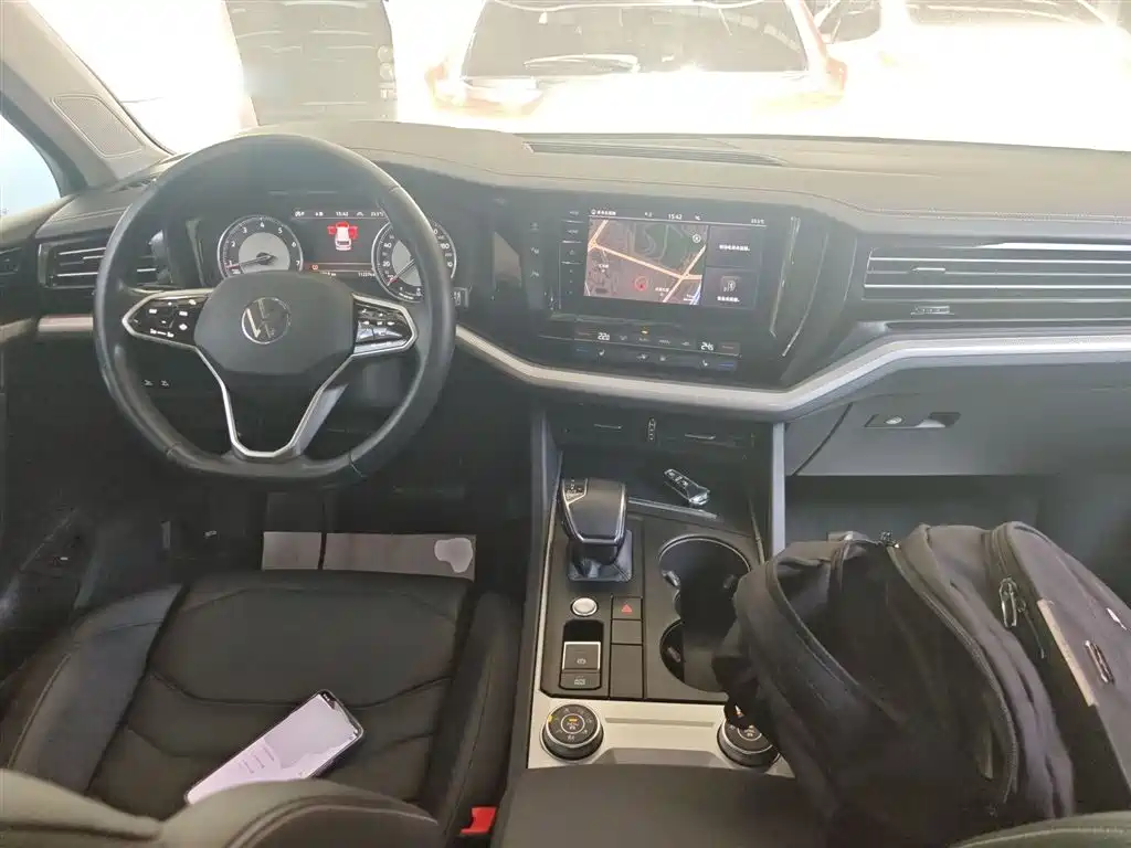 Volkswagen Touareg 2021 2.0TSI Pilot Special Edition фото 6
