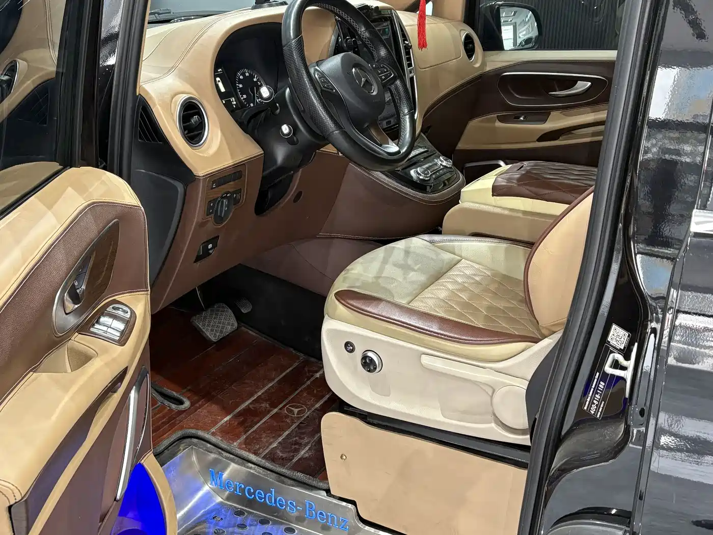 Mercedes-Benz Vito 2018 2.0T Business Edition China VI фото 12