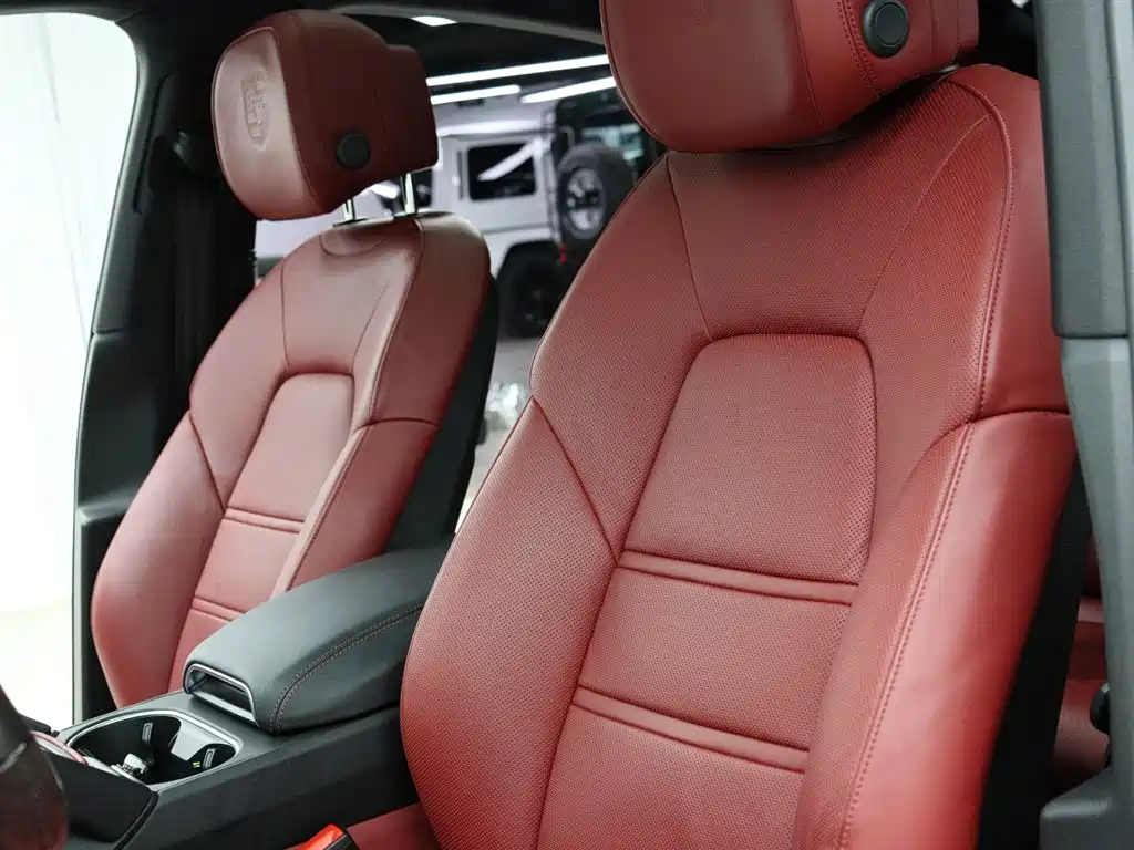 Porsche Cayenne 2019 Cayenne Coupé 3.0T фото 4