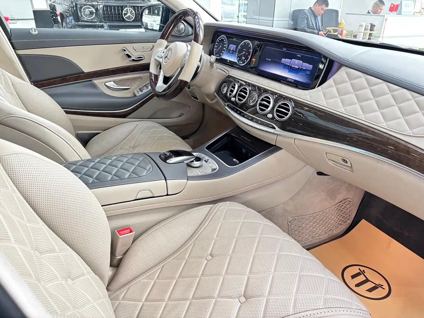 Mercedes-Benz Maybach S-Class 2015 S 600 фото 9