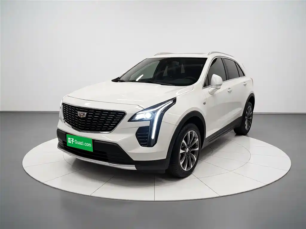Cadillac XT4 2021 28T FWD Luxury Edition