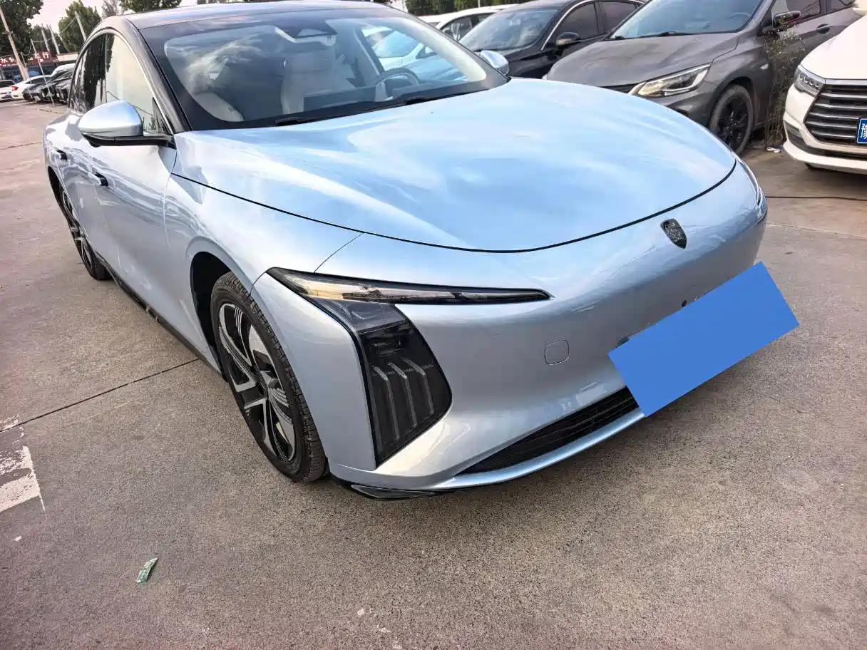 Фото 3 - Dongfeng Fengxing Stellar S7