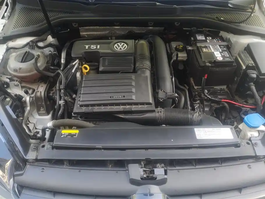 Volkswagen Golf 2018 230TSI Manual Comfort фото 10