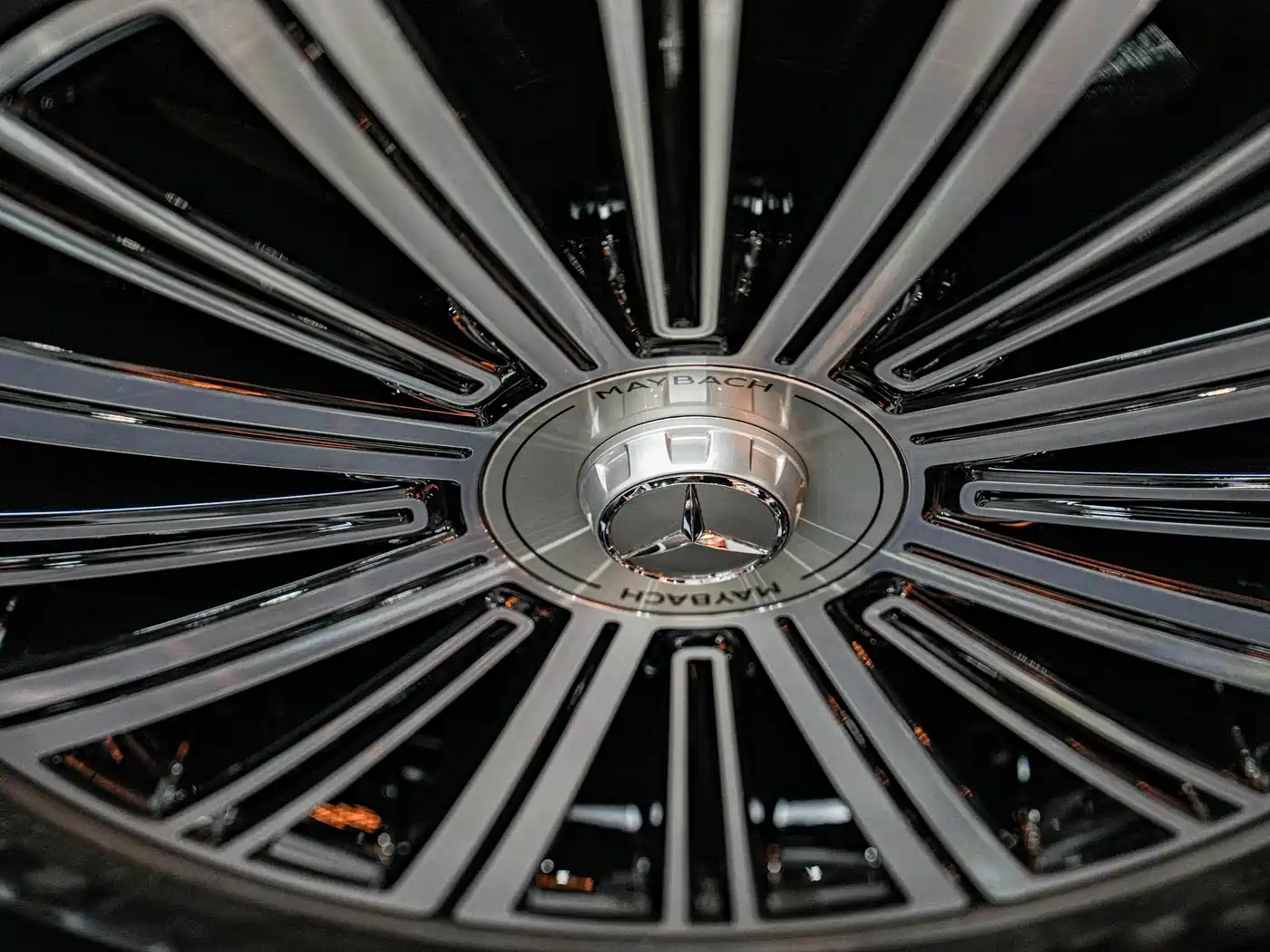 MERCEDES-BENZ MAYBACH GLS