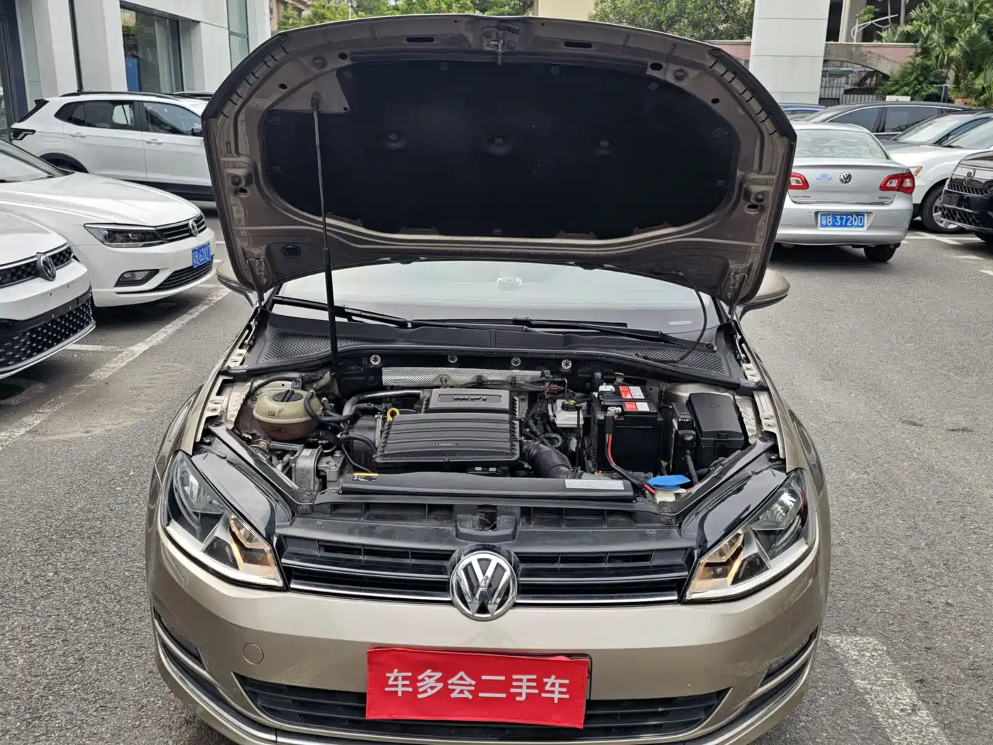 Volkswagen Golf 2015 1.6L Automatic Comfort фото 22