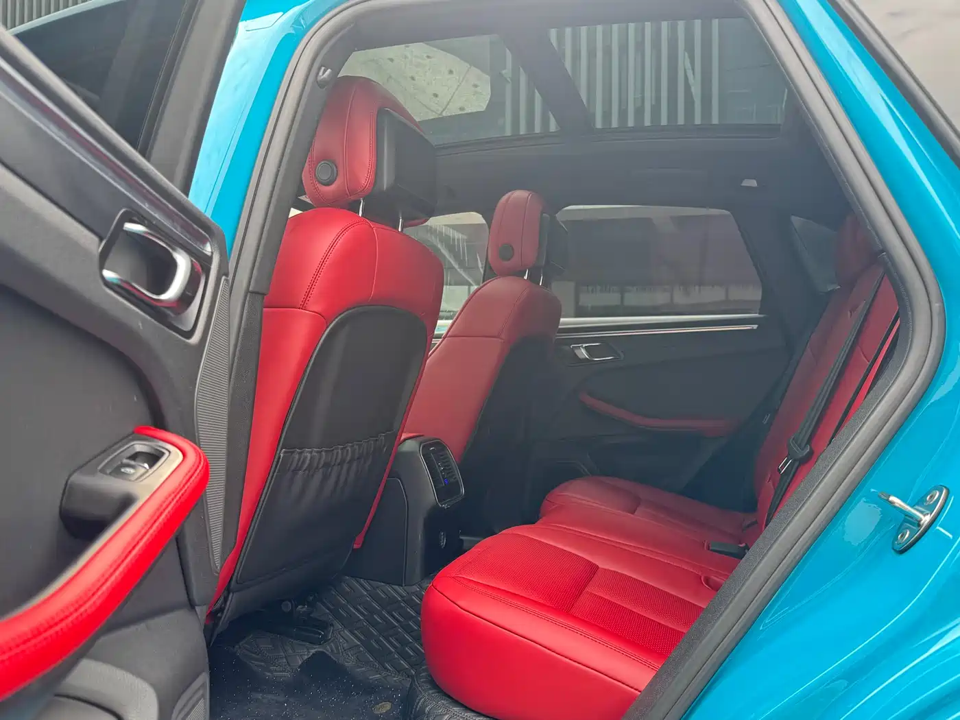Porsche Macan 2018 Macan 2.0T фото 17