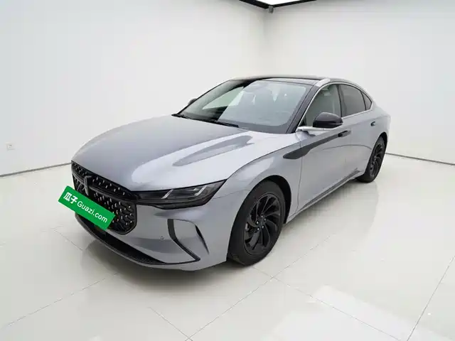LINCOLN Z 2025