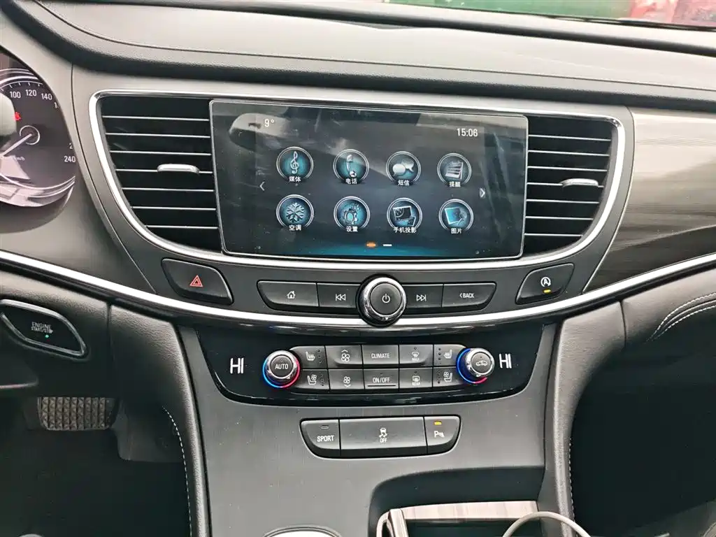 Buick LaCrosse 2018 Model 20T Elite Edition фото 13