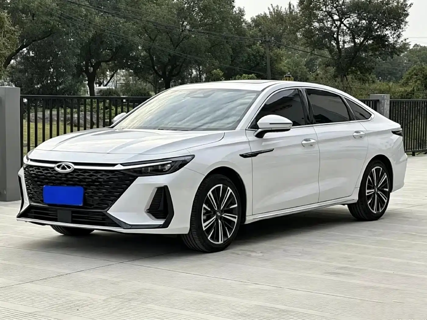 Chery Arrizo 8 2022 2022 1.6T DCT Ya