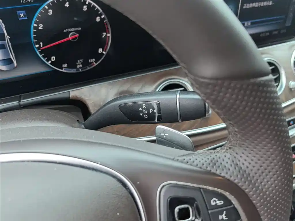 Mercedes-Benz E-Class 2018 Facelift E 200 L фото 14