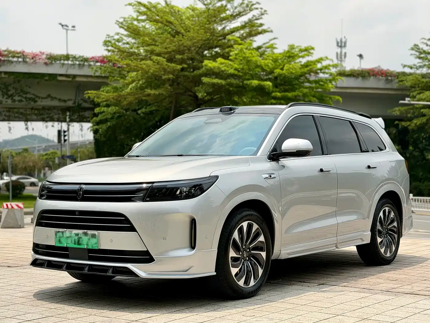 AITO Wenjie AITO M7 2024 1.5T Smart AWD Max Edition 5-Seater