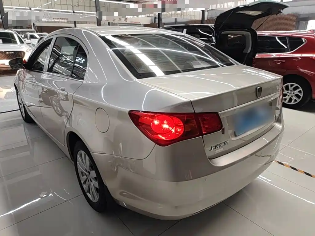 Roewe 350 2016 2015 Model 1.5L Manual Luxury Sunroof Edition