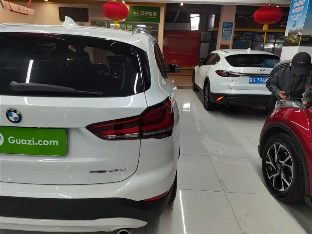 BMW X1 2022 sDrive25Li Leading фото 24