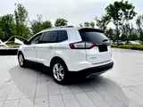 Фото 19 - Ford Edge