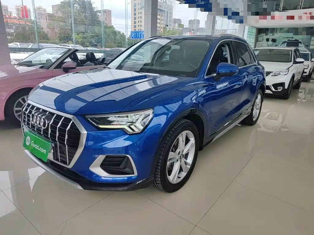 Фото 1 - Audi Q3