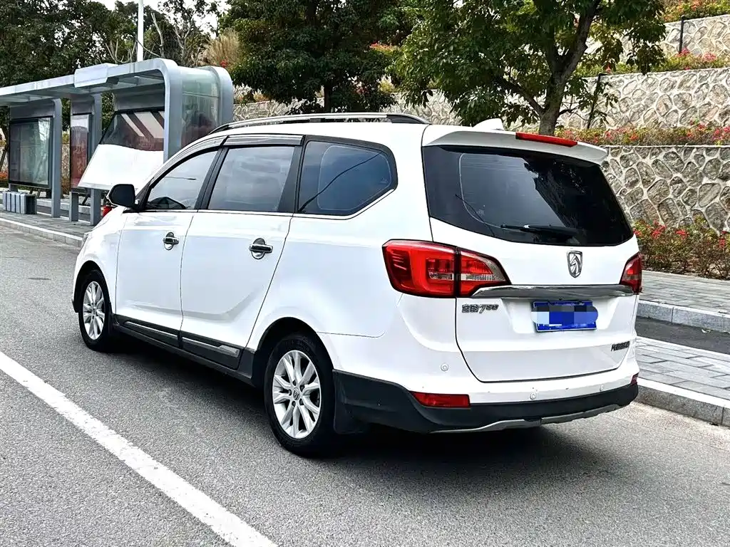 BAOJUN 730