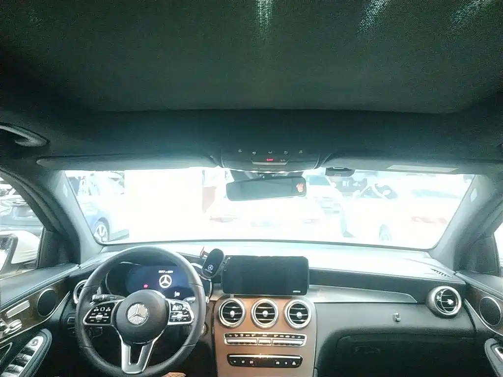Mercedes-Benz GLC 2020 GLC 300 L 4MATIC Dynamic фото 14