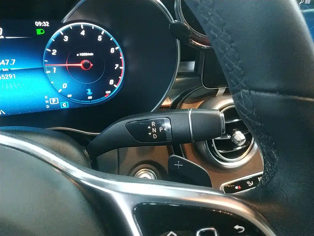 Mercedes-Benz GLC 2020 GLC 300 L 4MATIC Dynamic фото 10