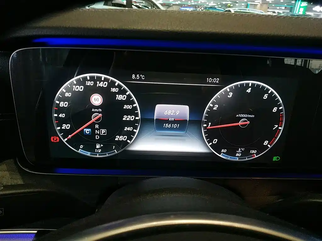 Mercedes-Benz E-Class 2016 E 300 L Sport Luxury фото 8