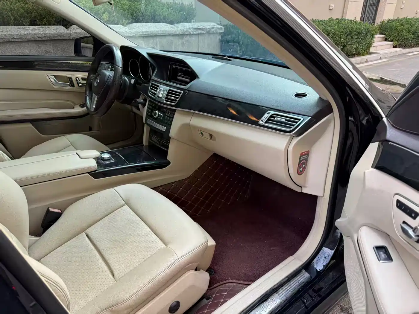 Mercedes-Benz E-Class 2014 Facelift E 260 L Sport фото 9