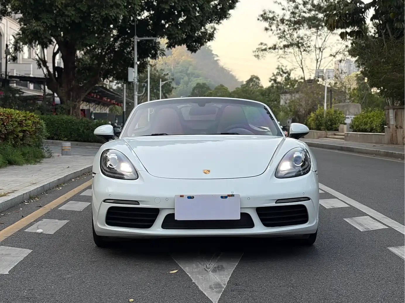 Porsche 718 2018 Boxster 2.0T фото 2