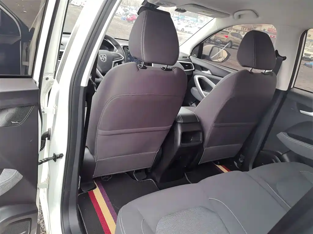 BAOJUN 530