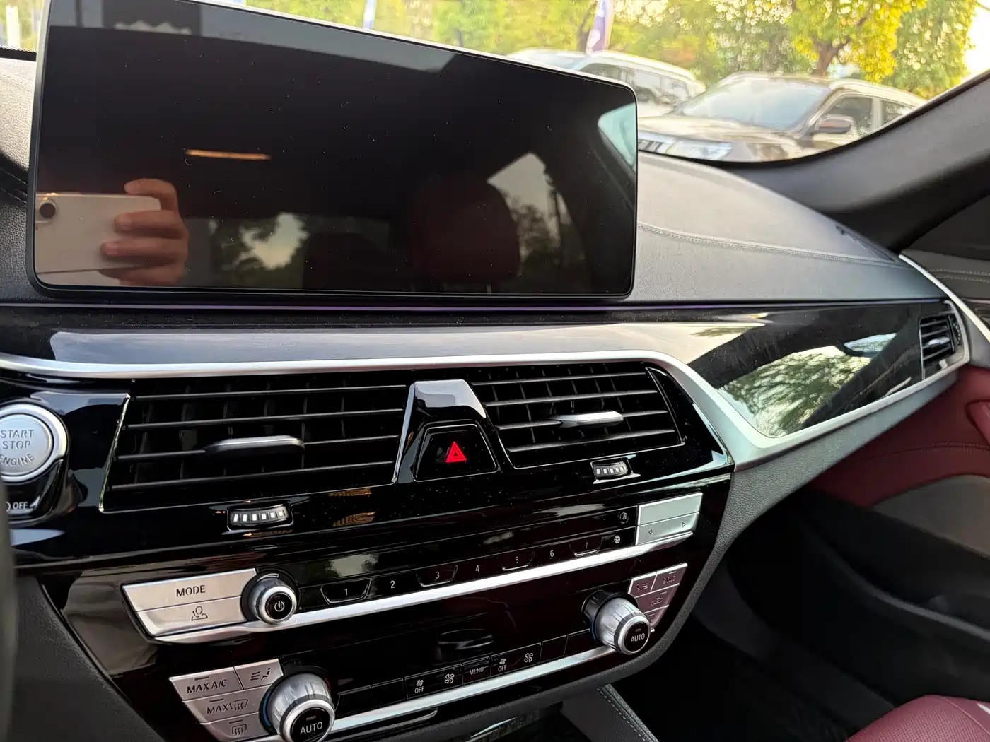 BMW 5 Series 2022 Model Second Facelift 525Li M Sport Package фото 6