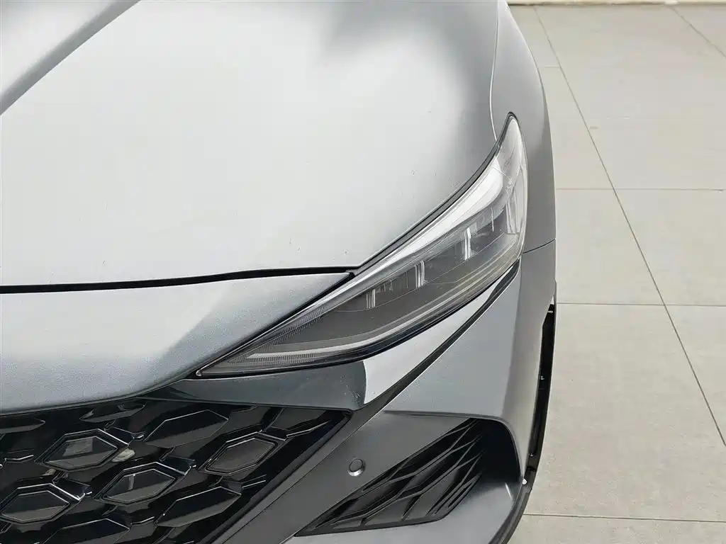 Hyundai Fista 2023 270T N Line DLX Luxury Edition фото 7