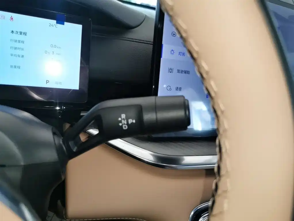 Geely Galaxy Galaxy Stellar 6 2025 Base Version фото 14