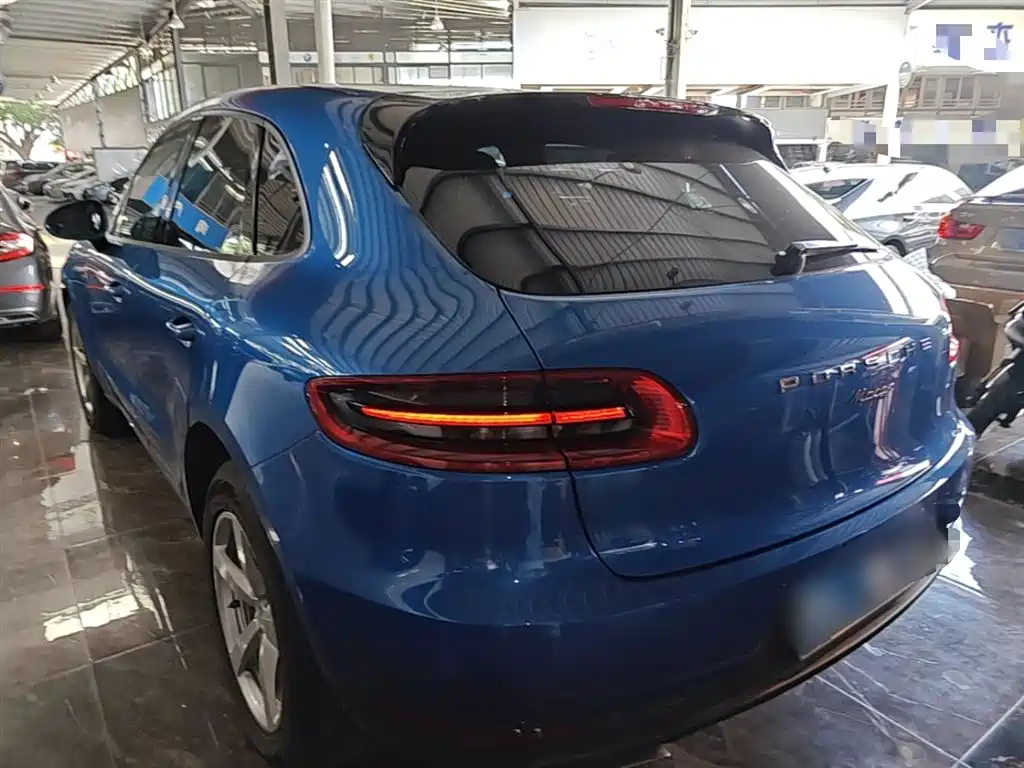Porsche Macan 2016 Macan 2.0T фото 5