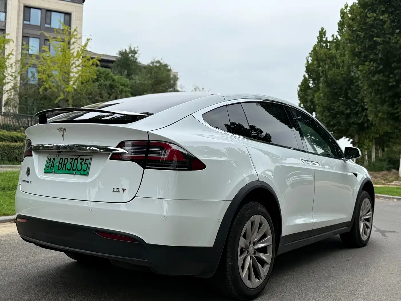 Фото 9 - Tesla Model X