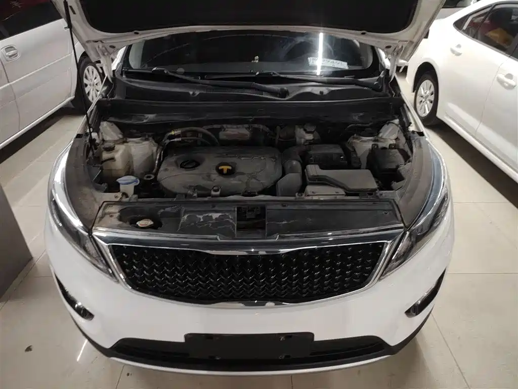 Kia Sportage 2015 2.0L Automatic 2WD GL фото 16