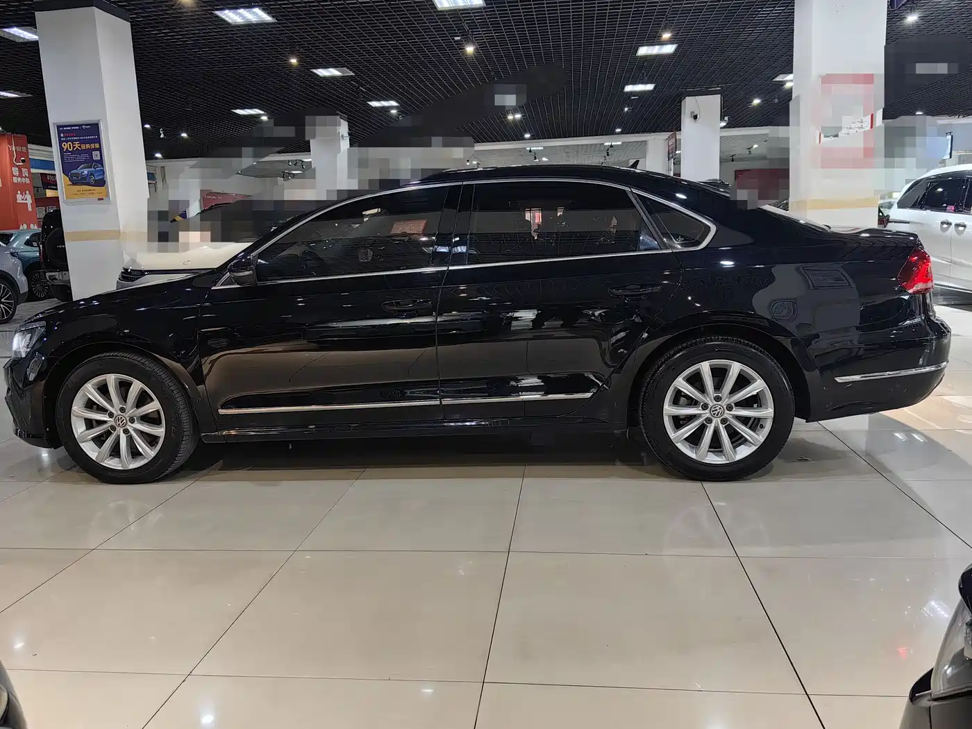 Volkswagen Passat 2017 330TSI DSG Prestige фото 4
