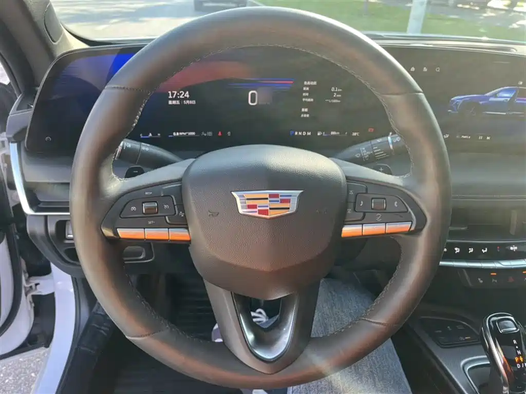 Cadillac CT5 2024 28T Luxury Model Pro фото 20