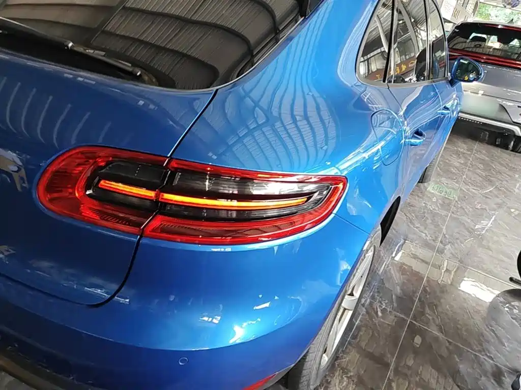 Porsche Macan 2016 Macan 2.0T фото 8