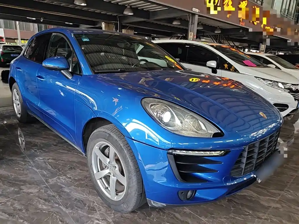 Porsche Macan 2016 Macan 2.0T фото 4