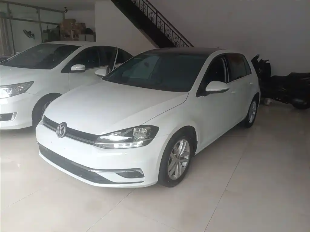 Volkswagen Golf 2019 200TSI DSG Comfort Progressive China VI
