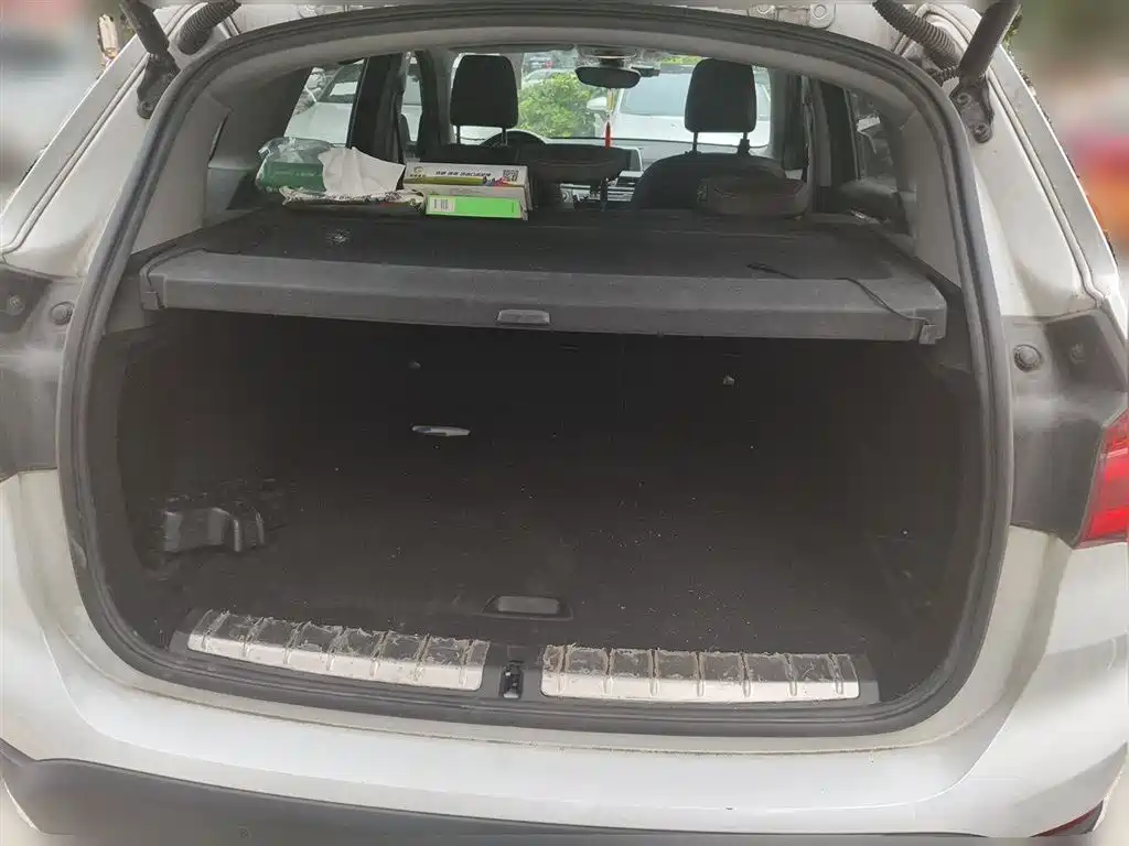 BMW X1 2019 sDrive18Li Premium Model фото 10