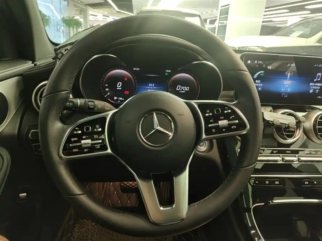 Mercedes-Benz GLC 2022 Facelift II GLC 260 L 4MATIC Sport Model фото 11