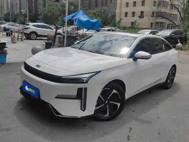  Geely Galaxy Galaxy L6 2024 125km PLUS Soaring Dragon Edition