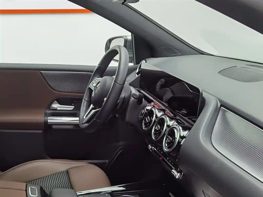 Mercedes-Benz B-Class 2020 B 200 Sport Edition фото 22