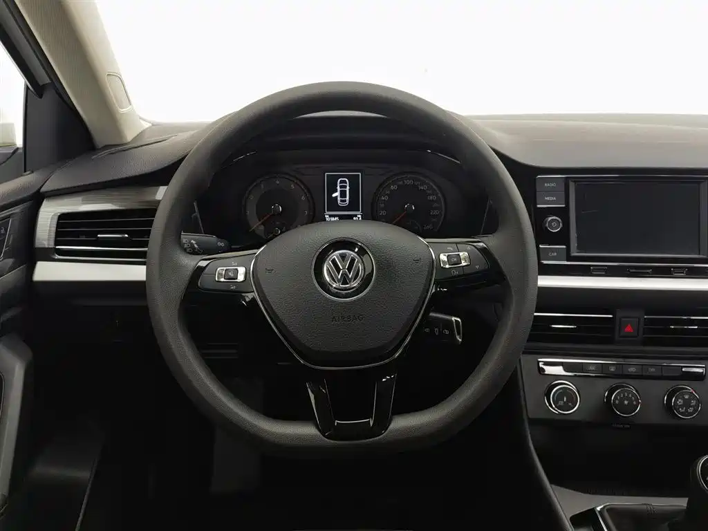 Volkswagen Lavida 2018 1.5L Manual Comfort Edition China V фото 11