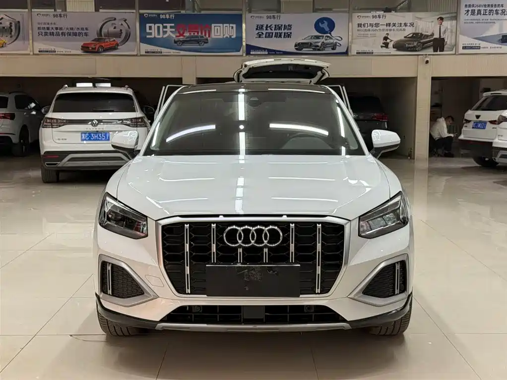 Audi Q2L 2022 35 TFSI Fashion Elegance фото 2