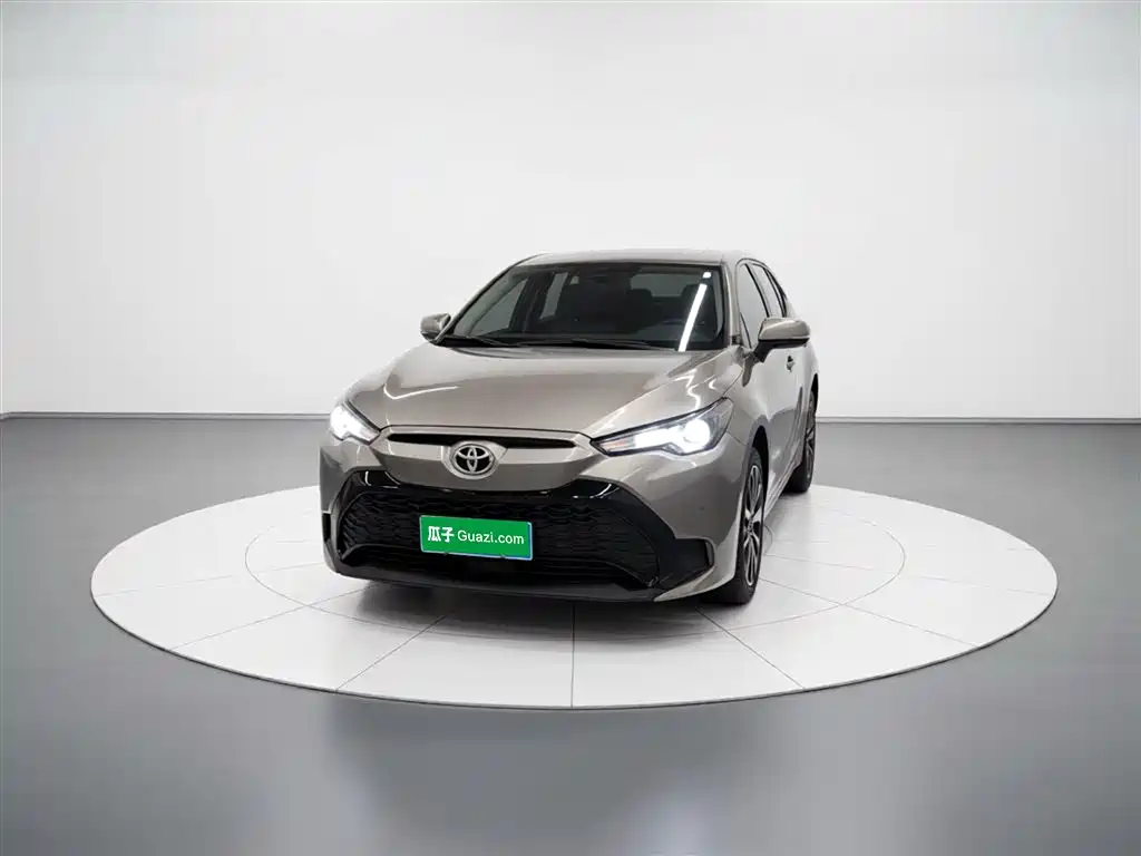 Toyota Frontlander 2024 2.0L CVT Elite Edition фото 3