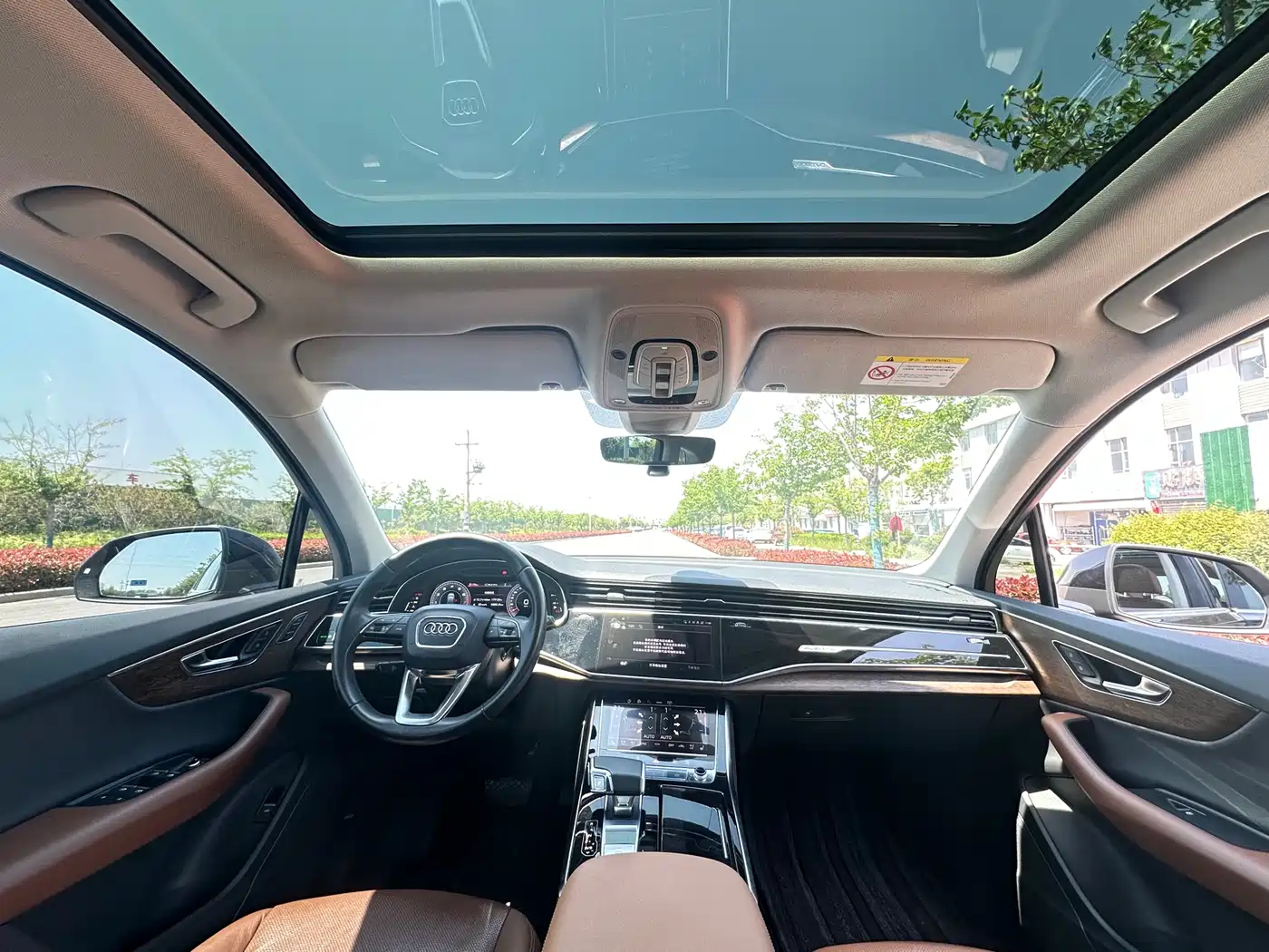 AUDI Q7
