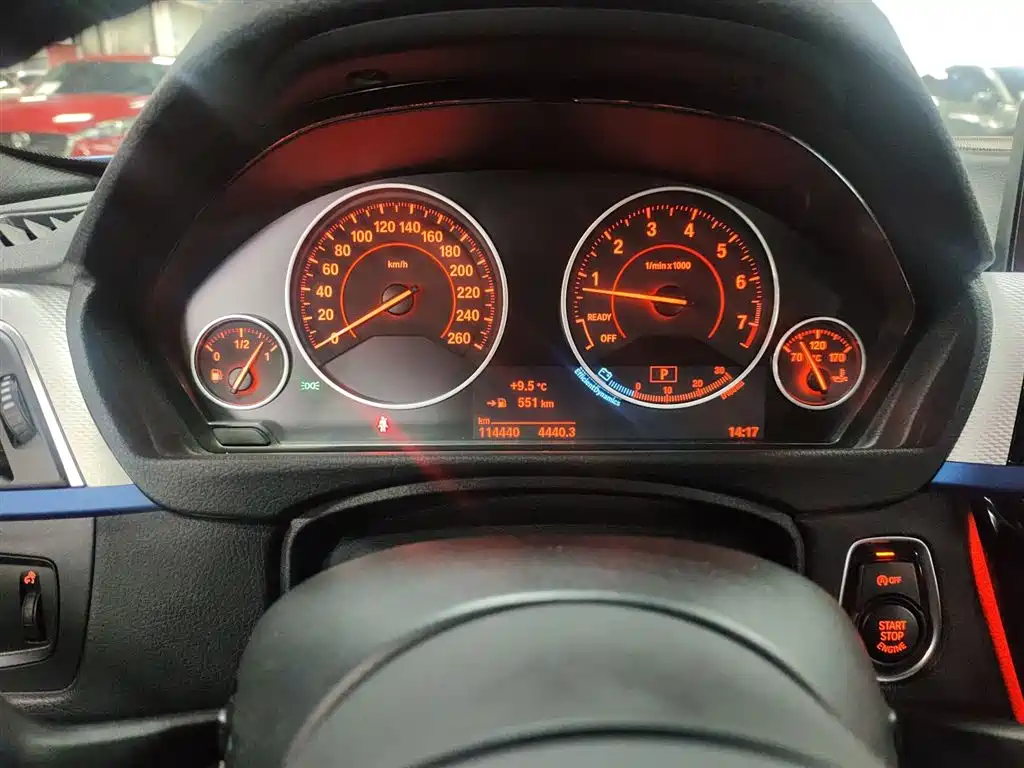BMW 3 Series 2017 330i M Sport фото 18