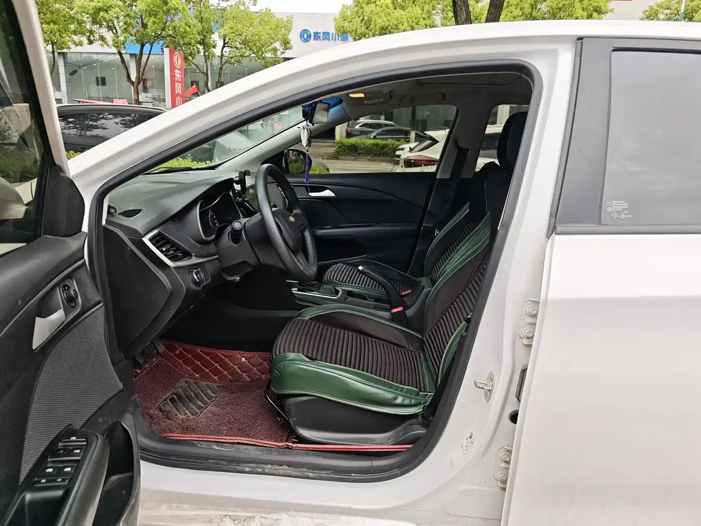 Chevrolet Cavalier 2019 320 Auto Sunroof Enjoyment Edition фото 4
