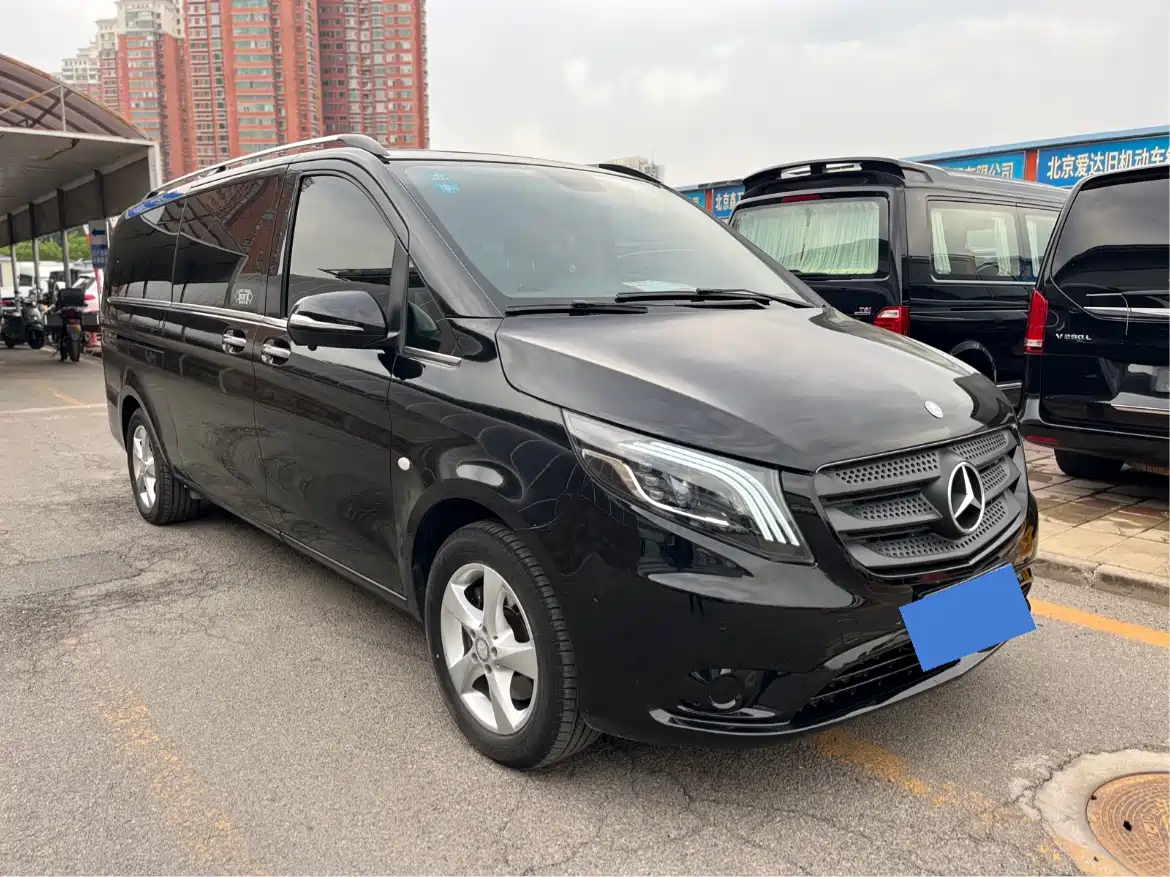 Mercedes-Benz Vito 2018 2.0T Business China V фото 3