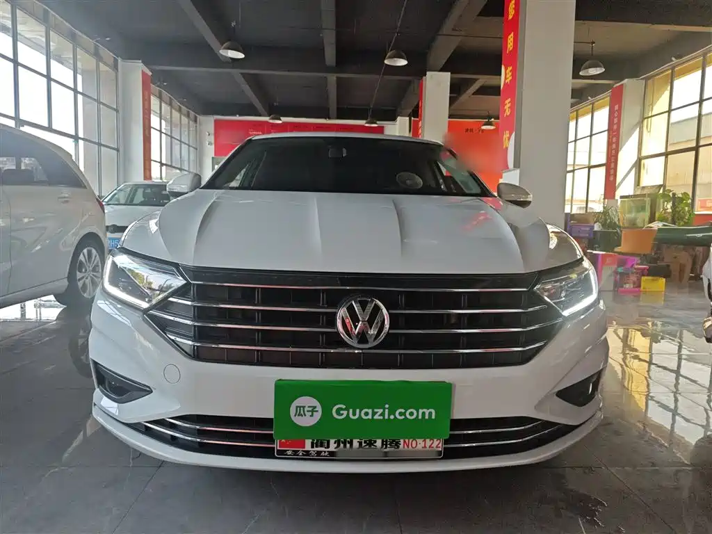 Volkswagen Sagitar 2021 280TSI DSG Surpassing Edition фото 3